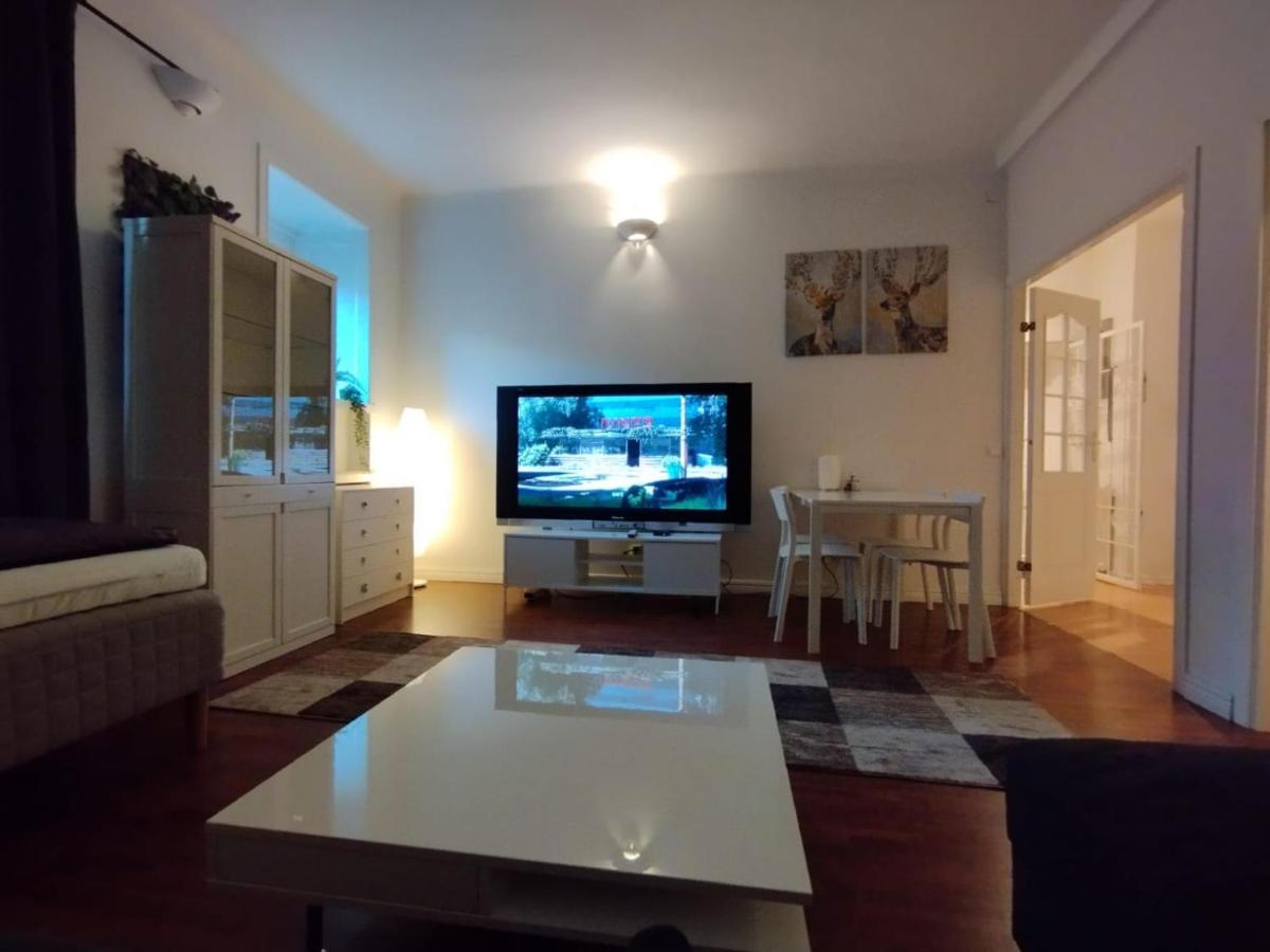 Furnished 58 M2 Restaurant In The Heart Of City ! 斯德哥尔摩 外观 照片