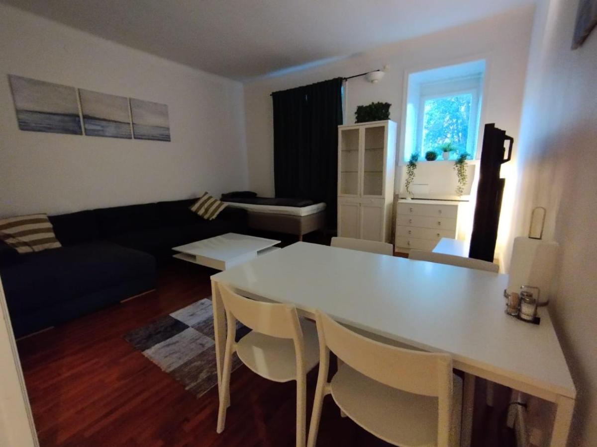 Furnished 58 M2 Restaurant In The Heart Of City ! 斯德哥尔摩 外观 照片